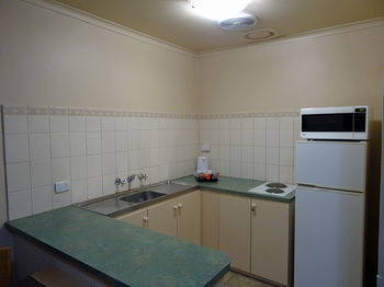 Best Western Fawkner Suites & Serviced Apartments - Tourism Brisbane 8