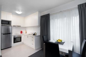 Best Western Fawkner Suites & Serviced Apartments - Tourism Brisbane 19