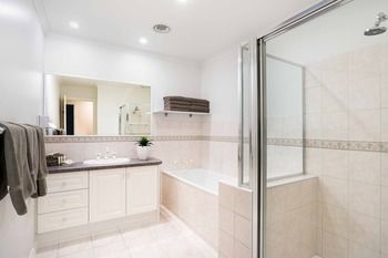 Best Western Fawkner Suites & Serviced Apartments - Tourism Brisbane 42