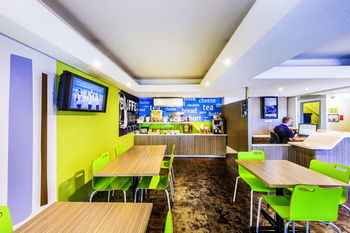 Ibis Budget Fawkner - Tourism Brisbane 13