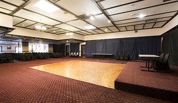 Parkway Hotel - Tourism Brisbane 0