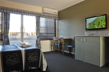The Bayview Hotel - Tourism Brisbane 11