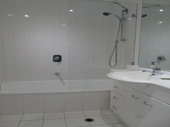 Alpha Apartments Melbourne - Brisbane 4u 6
