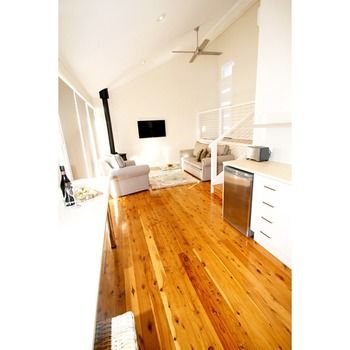 Wine Country Villas - Brisbane Tourism 10
