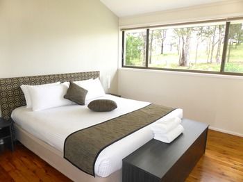 Wine Country Villas - Brisbane Tourism 17