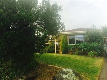 Australian Home Away @ East Doncaster Andersons Creek 1 - Brisbane 4u 1
