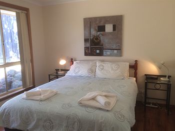 Australian Home Away @ Doncaster Andersons Creek 2 - Brisbane 4u 3