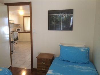 Australian Home Away @ Doncaster Andersons Creek 2 - Brisbane 4u 4