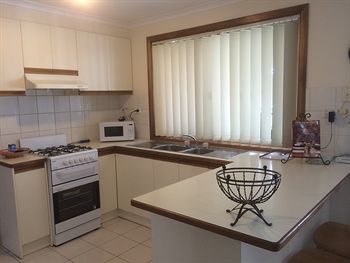 Australian Home Away @ Doncaster Andersons Creek 2 - Brisbane 4u 7