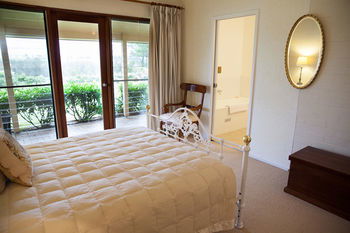 Burncroft Guest House - Brisbane Tourism 6