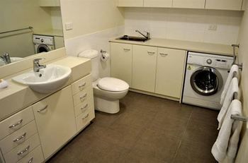 Albert Road Serviced Apartments - Brisbane 4u 10