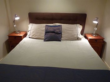 Australian Home Away @ Market Square Melbourne - Brisbane 4u 11