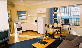 El Lago Waters Tourist Park - Brisbane 4u 8