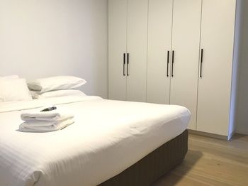 Aberlour Court - Brisbane 4u 9