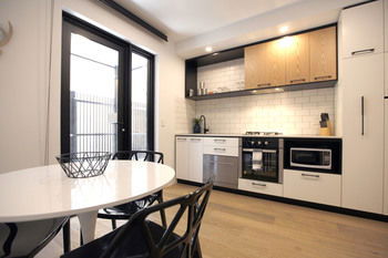Aberlour Court - Brisbane 4u 13