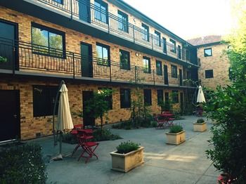 Aberlour Court - Brisbane 4u 28