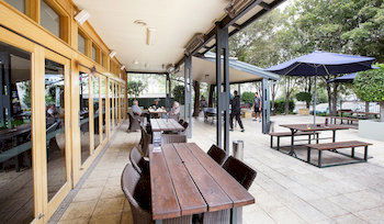 High Flyer Hotel - Brisbane 4u 13