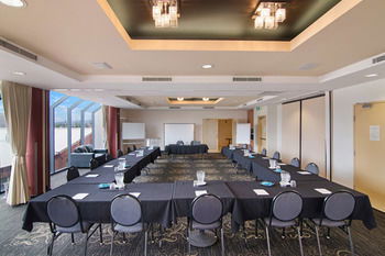 Quality Suites Boulevard On Beaumont - Tourism Brisbane 28