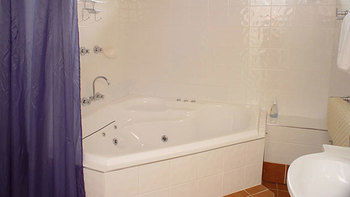 Echo Point Holiday Village - Brisbane 4u 3