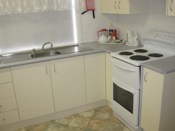 Echo Point Holiday Village - Brisbane 4u 16