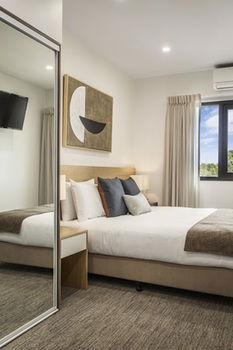 Quest Nowra - Brisbane 4u 1