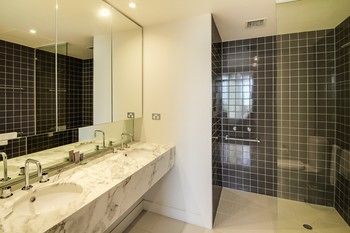 Southbank Apartments - Freshwater Place - Brisbane 4u 12
