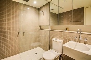 Southbank Apartments - Freshwater Place - Brisbane 4u 22