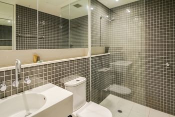 Southbank Apartments - Freshwater Place - Brisbane 4u 23