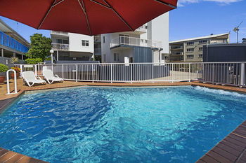 Sandy Shores Luxury Holiday Units - Tourism Brisbane 2