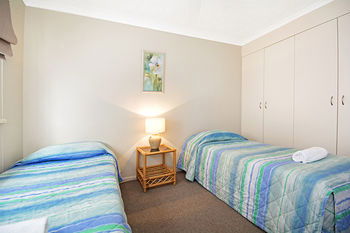Sandy Shores Luxury Holiday Units - Tourism Brisbane 43