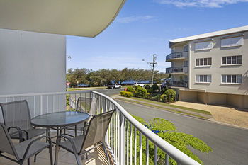 Sandy Shores Luxury Holiday Units - Tourism Brisbane 49