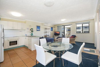 Sandy Shores Luxury Holiday Units - Tourism Brisbane 52