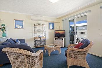Sandy Shores Luxury Holiday Units - Tourism Brisbane 54