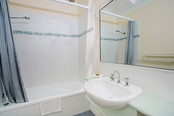 Ingenia Holidays Lake Macquarie - Brisbane 4u 14