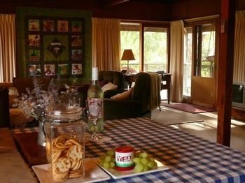 The Burrow At Wombat Bend - Tourism Brisbane 10