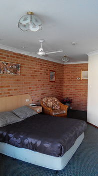 Branxton House Motel, Hunter Valley - Brisbane 4u 9