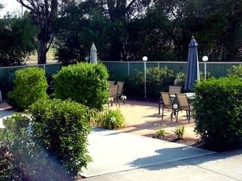 Branxton House Motel, Hunter Valley - Brisbane 4u 14