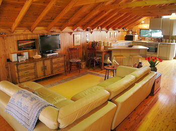 Hunter Valley Cooperage B&B - Brisbane Tourism 4