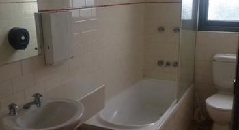 Cessnock Hotel - Brisbane Tourism 12