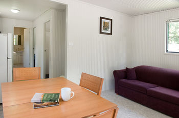 Riverglade Caravan Park - Tourism Brisbane 9