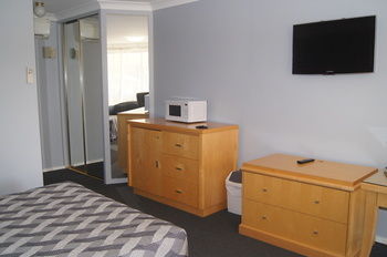 Old Maitland Inn - Brisbane Tourism 36