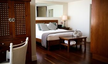 Jonahs Restaurant & Accommodation, Whale Beach - Tourism Brisbane 11
