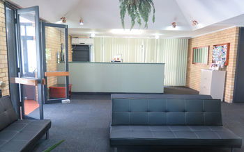 Amg Motel & Serviced Apartments - Brisbane 4u 8
