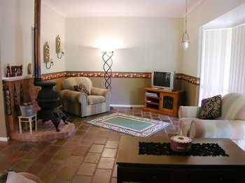 Apple Tree Cottage & Studio - Brisbane 4u 11