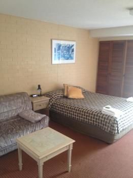 Bathurst Apartments - Brisbane 4u 6