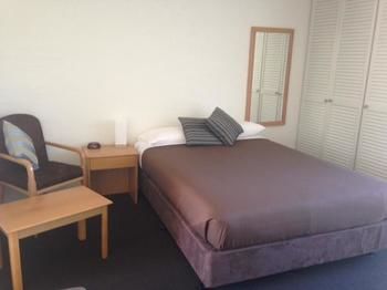 Bathurst Apartments - Brisbane 4u 13