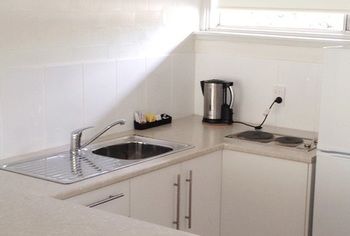 Bathurst Apartments - Brisbane 4u 15