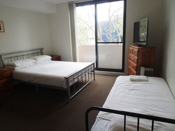 Atelier Serviced Apartments - Brisbane 4u 9