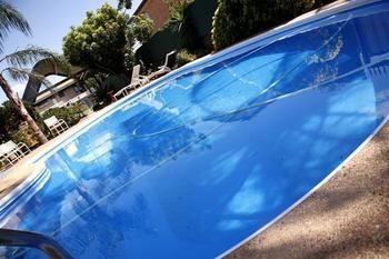 Across Country Motel And Serviced Apartments - Brisbane 4u 0