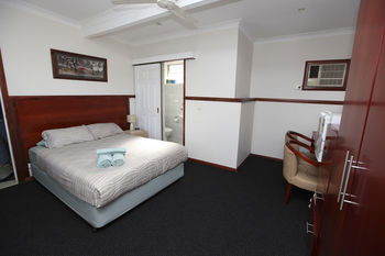 Across Country Motel And Serviced Apartments - Brisbane 4u 15